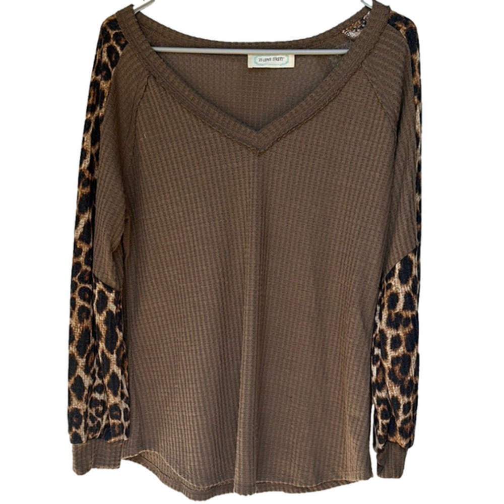 Brown Ribbed Blouse with Leopard Print Sleeves